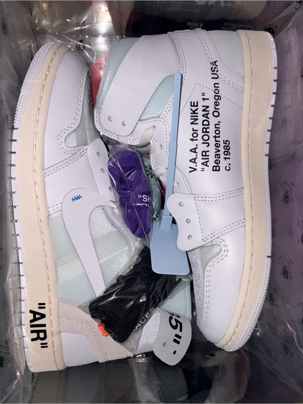 Off-White x Nike Air Jordan 1 Low White Cream